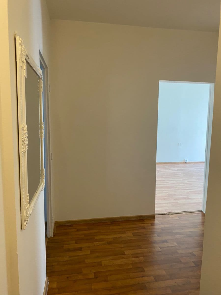 Pronájem bytu 1+1 50 m², Oblouková, Děčín, Ústecký kraj Pronájem bytu 1+1 50 m², Oblouková, Děčín, Ústecký kraj