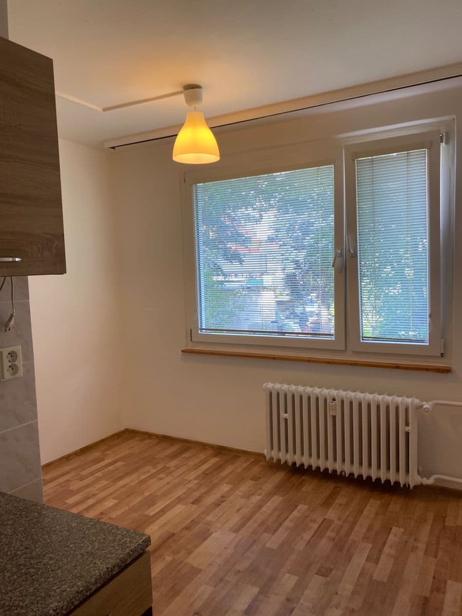 Pronájem bytu 1+1 50 m², Oblouková, Děčín, Ústecký kraj Pronájem bytu 1+1 50 m², Oblouková, Děčín, Ústecký kraj