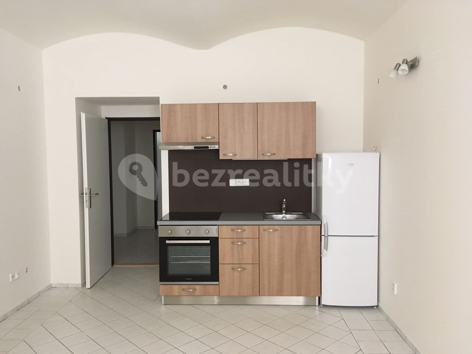 Pronájem bytu 2+kk 41 m², Sezimova, Praha, Praha Pronájem bytu 2+kk 41 m², Sezimova, Praha, Praha