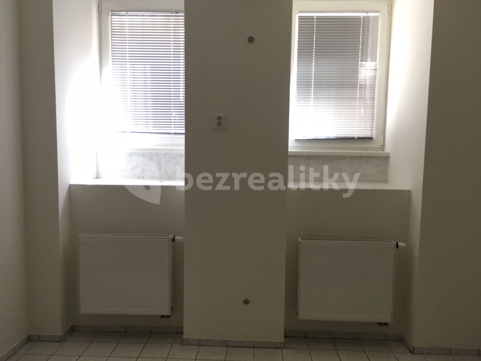 Pronájem bytu 2+kk 41 m², Sezimova, Praha, Praha Pronájem bytu 2+kk 41 m², Sezimova, Praha, Praha