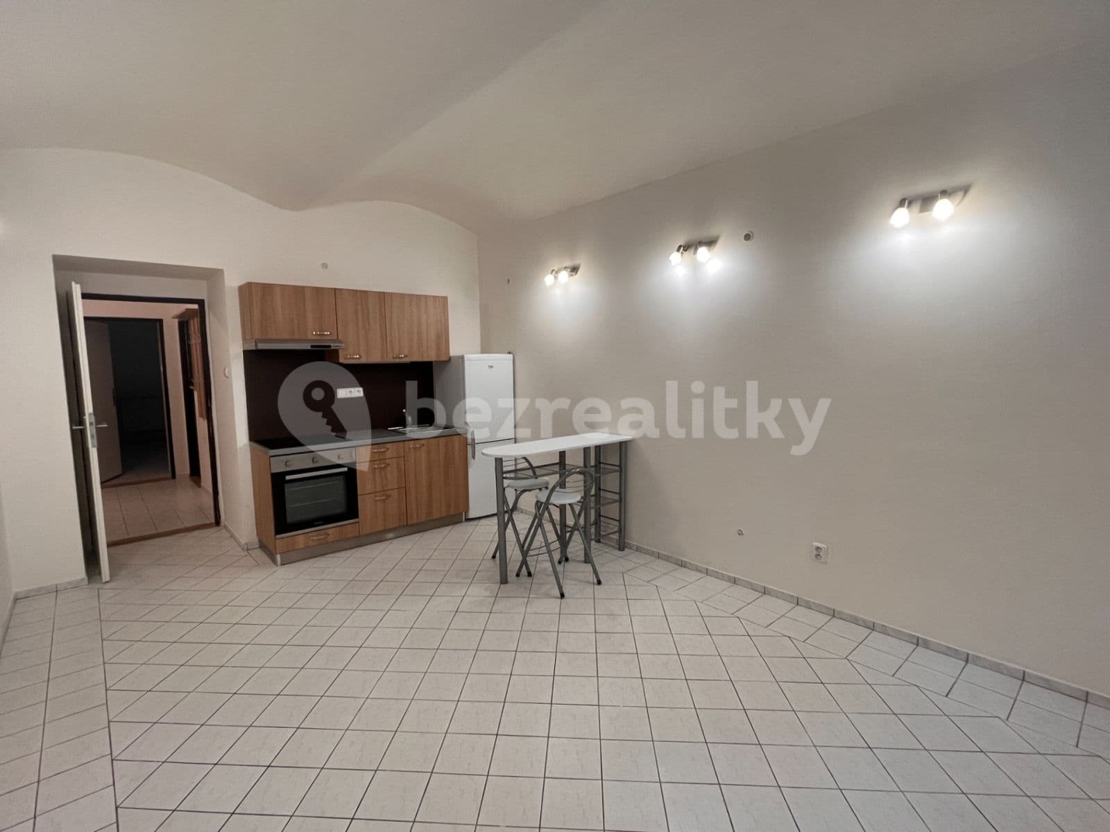 Pronájem bytu 2+kk 41 m², Sezimova, Praha, Praha Pronájem bytu 2+kk 41 m², Sezimova, Praha, Praha
