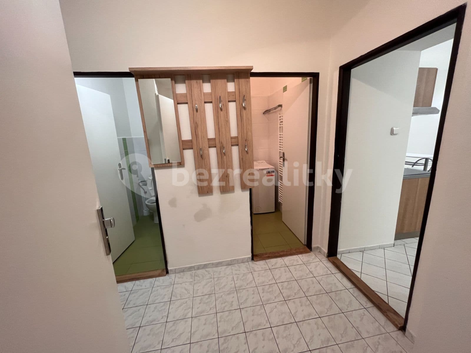Pronájem bytu 2+kk 41 m², Sezimova, Praha, Praha Pronájem bytu 2+kk 41 m², Sezimova, Praha, Praha