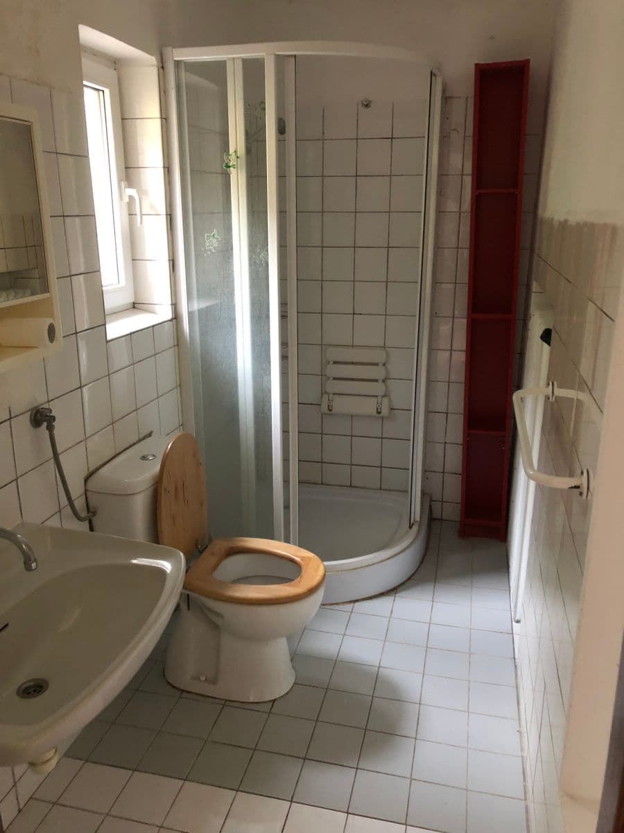 Pronájem domu 80 m², pozemek 380 m², Spořická, Praha, Praha Pronájem domu 80 m², pozemek 380 m², Spořická, Praha, Praha