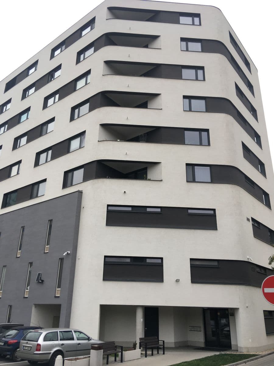 Pronájem bytu 1+kk 35 m², třída Generála Píky, Brno, Jihomoravský kraj Pronájem bytu 1+kk 35 m², třída Generála Píky, Brno, Jihomoravský kraj