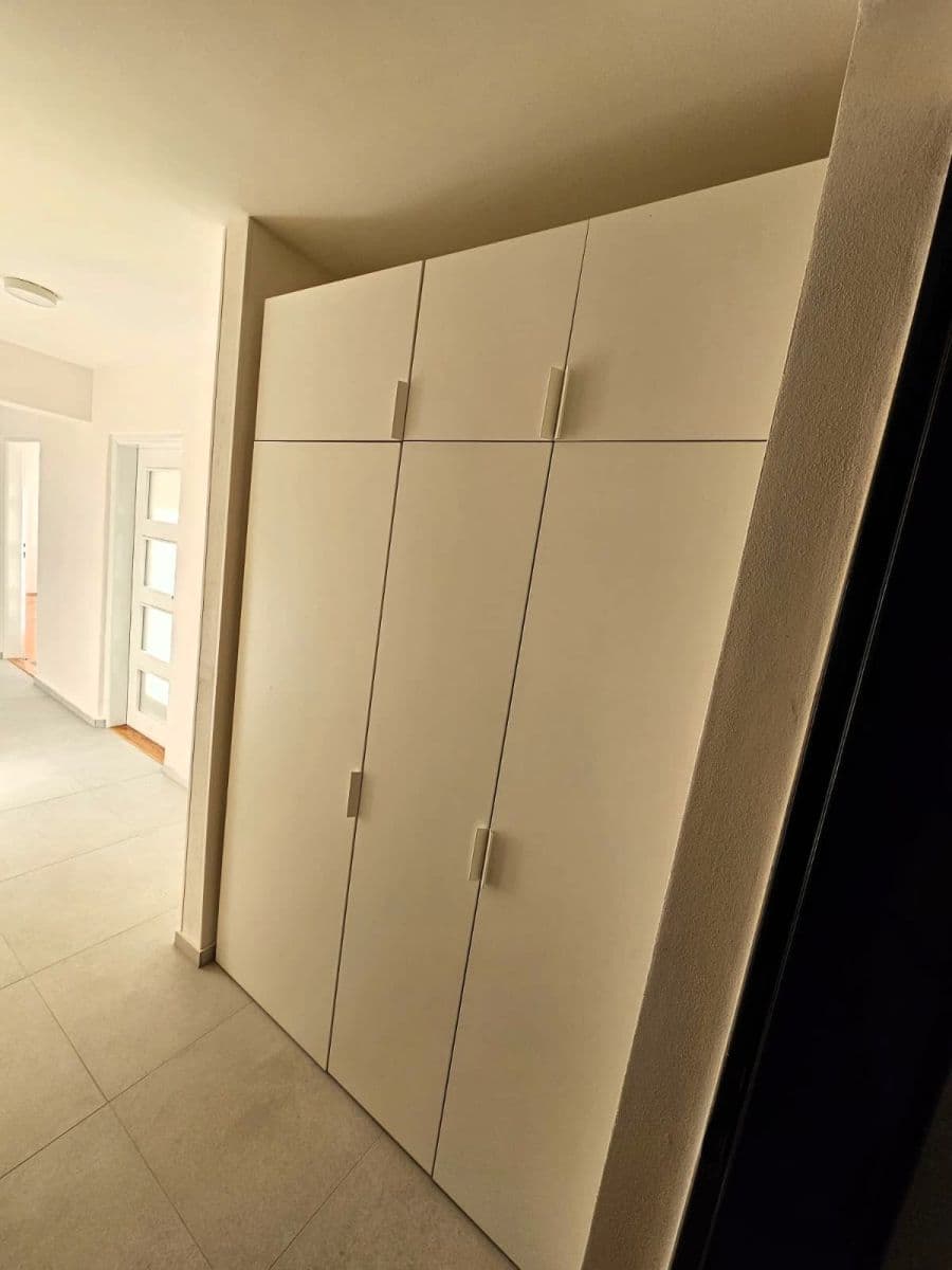 Pronájem bytu 2+1 60 m², Pod dálnicí, Praha, Praha Pronájem bytu 2+1 60 m², Pod dálnicí, Praha, Praha