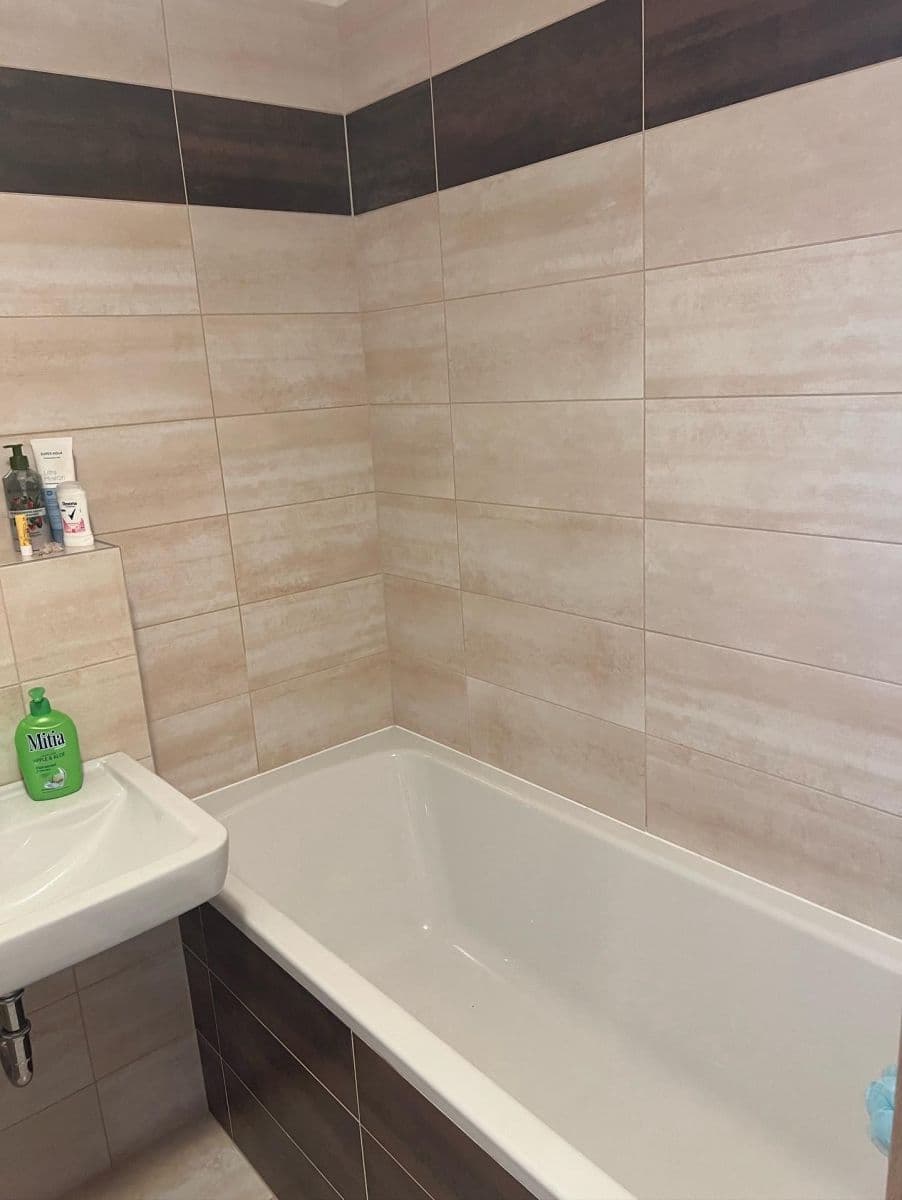 Pronájem bytu 1+kk 37 m², Jindřicha Bubeníčka, Praha, Praha Pronájem bytu 1+kk 37 m², Jindřicha Bubeníčka, Praha, Praha