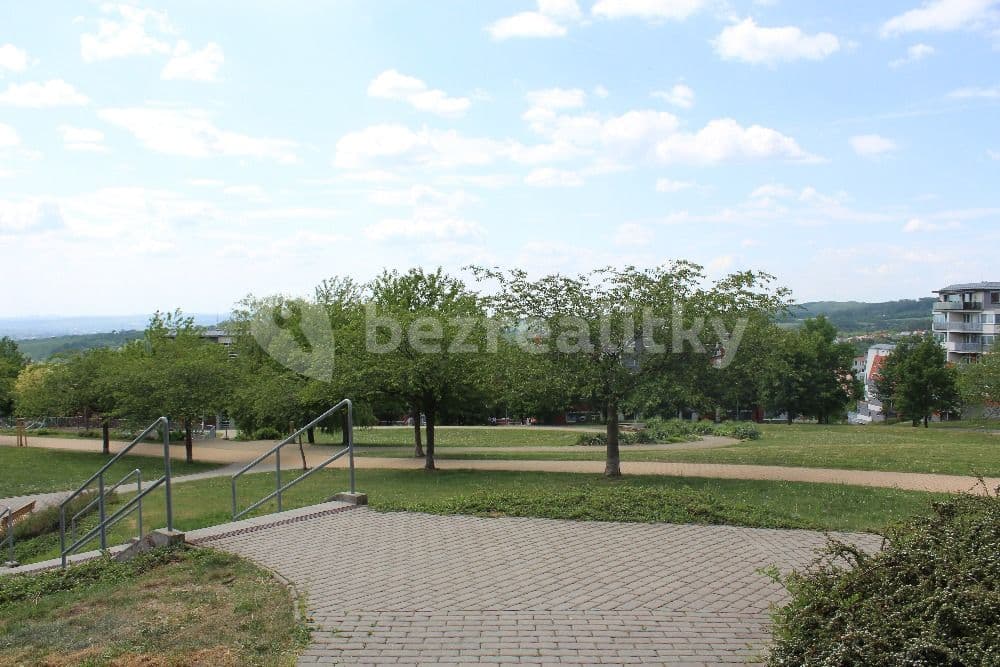 Pronájem bytu 2+kk 55 m², Podlesí V, Zlín, Zlínský kraj Pronájem bytu 2+kk 55 m², Podlesí V, Zlín, Zlínský kraj