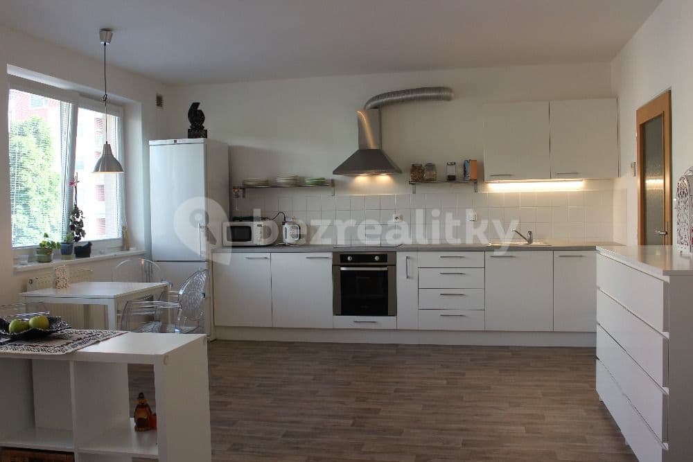 Pronájem bytu 2+kk 55 m², Podlesí V, Zlín, Zlínský kraj Pronájem bytu 2+kk 55 m², Podlesí V, Zlín, Zlínský kraj