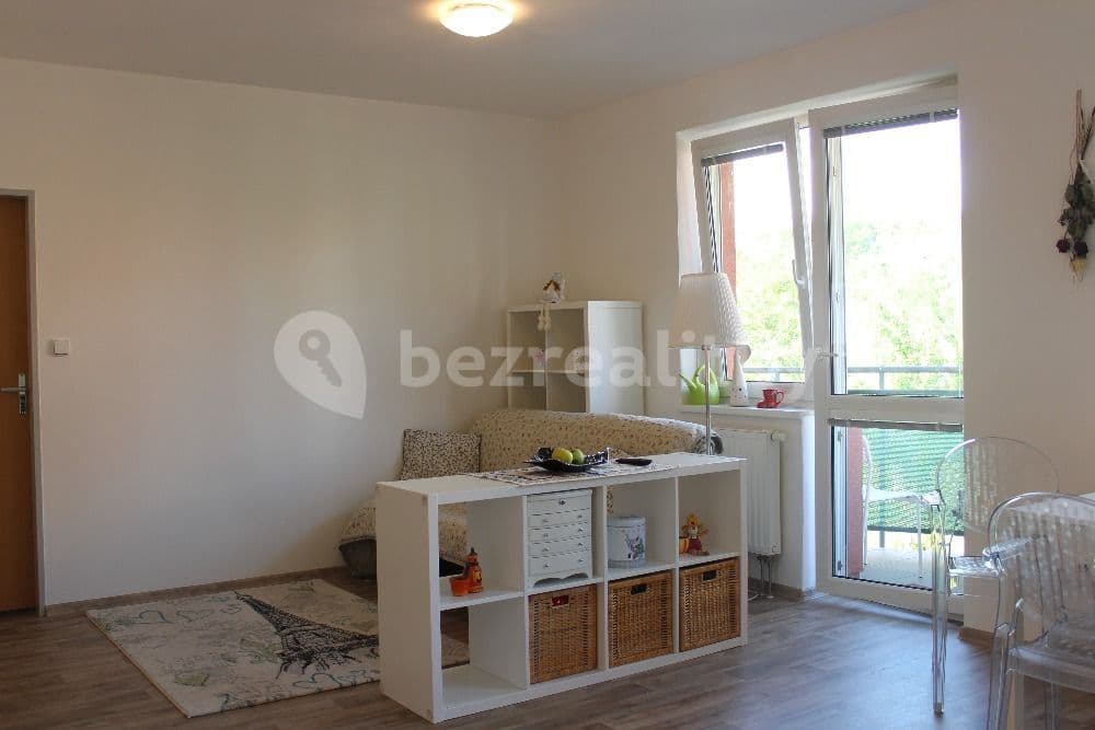 Pronájem bytu 2+kk 55 m², Podlesí V, Zlín, Zlínský kraj Pronájem bytu 2+kk 55 m², Podlesí V, Zlín, Zlínský kraj