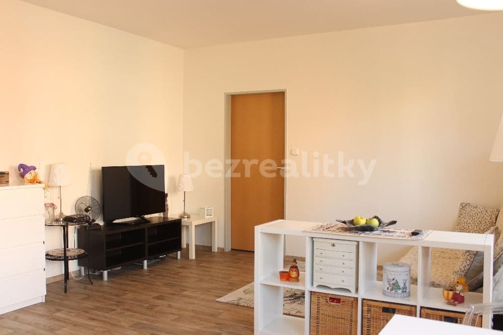 Pronájem bytu 2+kk 55 m², Podlesí V, Zlín, Zlínský kraj Pronájem bytu 2+kk 55 m², Podlesí V, Zlín, Zlínský kraj