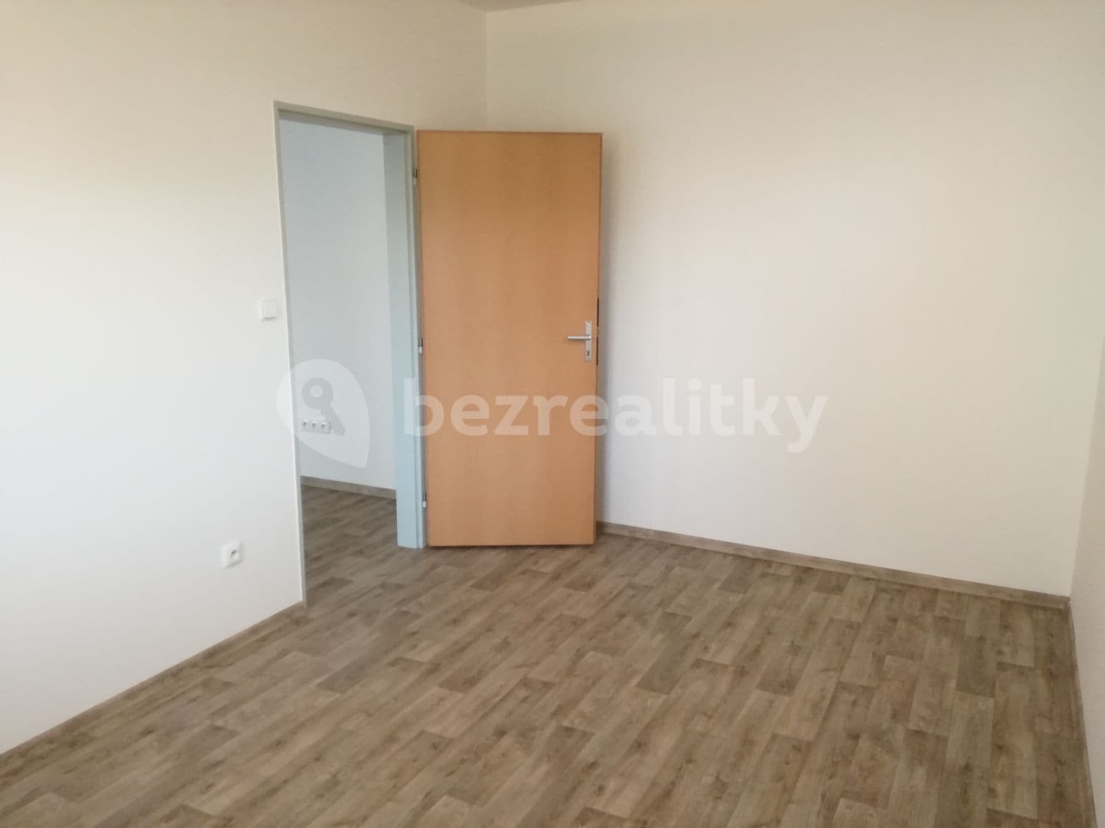 Pronájem bytu 2+kk 55 m², Podlesí V, Zlín, Zlínský kraj Pronájem bytu 2+kk 55 m², Podlesí V, Zlín, Zlínský kraj