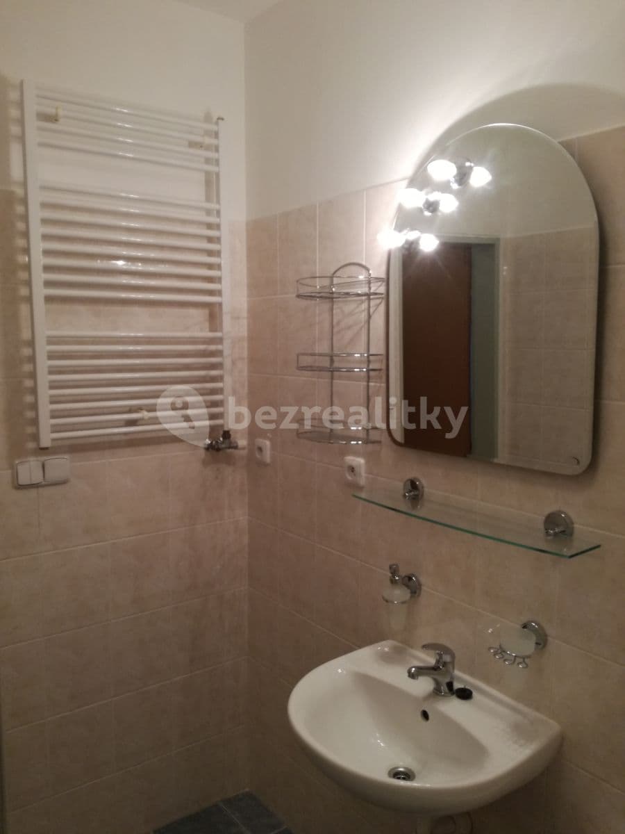 Pronájem bytu 2+kk 55 m², Podlesí V, Zlín, Zlínský kraj Pronájem bytu 2+kk 55 m², Podlesí V, Zlín, Zlínský kraj