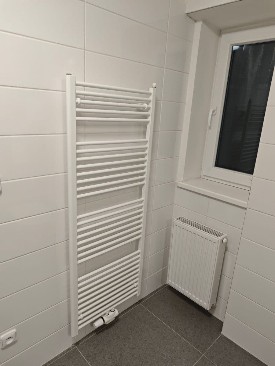 Pronájem bytu 2+1 55 m², Doktora Edvarda Beneše, Hlučín, Moravskoslezský kraj Pronájem bytu 2+1 55 m², Doktora Edvarda Beneše, Hlučín, Moravskoslezský kraj