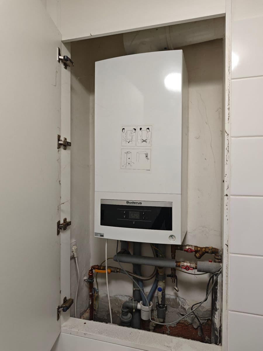 Pronájem bytu 2+1 55 m², Doktora Edvarda Beneše, Hlučín, Moravskoslezský kraj Pronájem bytu 2+1 55 m², Doktora Edvarda Beneše, Hlučín, Moravskoslezský kraj