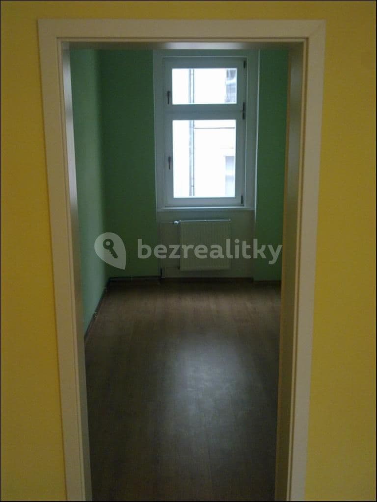 Pronájem bytu 3+kk 74 m², Moravská, Karlovy Vary, Karlovarský kraj Pronájem bytu 3+kk 74 m², Moravská, Karlovy Vary, Karlovarský kraj
