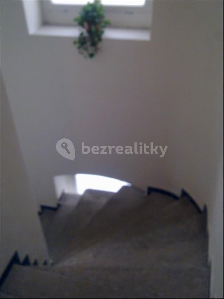 Pronájem bytu 3+kk 74 m², Moravská, Karlovy Vary, Karlovarský kraj Pronájem bytu 3+kk 74 m², Moravská, Karlovy Vary, Karlovarský kraj