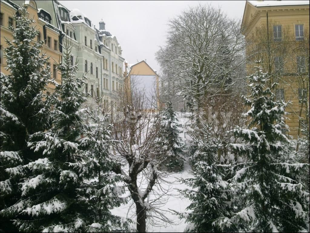 Pronájem bytu 3+kk 74 m², Moravská, Karlovy Vary, Karlovarský kraj Pronájem bytu 3+kk 74 m², Moravská, Karlovy Vary, Karlovarský kraj