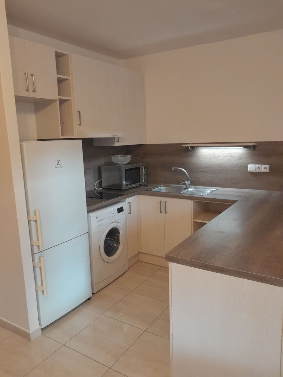 Pronájem bytu 1+kk 32 m², Kosíkova, Brno, Jihomoravský kraj Pronájem bytu 1+kk 32 m², Kosíkova, Brno, Jihomoravský kraj