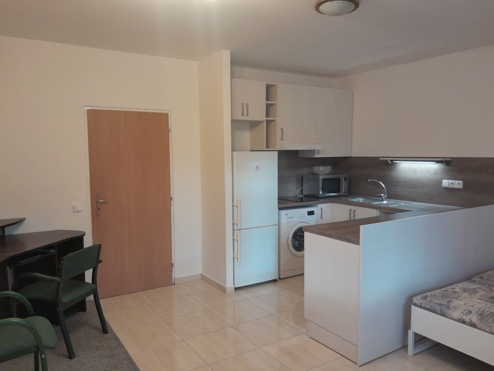 Pronájem bytu 1+kk 32 m², Kosíkova, Brno, Jihomoravský kraj Pronájem bytu 1+kk 32 m², Kosíkova, Brno, Jihomoravský kraj