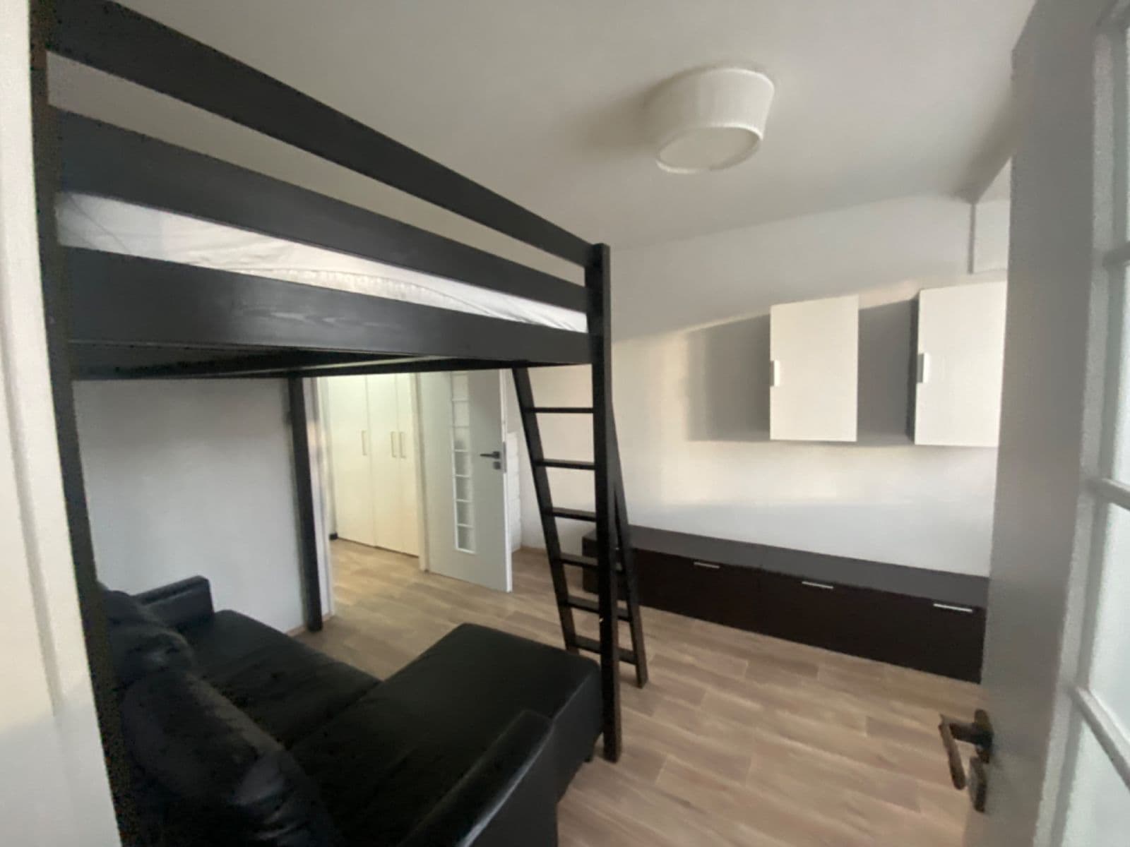 Pronájem bytu 1+1 37 m², Sládkovičova, Praha, Praha Pronájem bytu 1+1 37 m², Sládkovičova, Praha, Praha