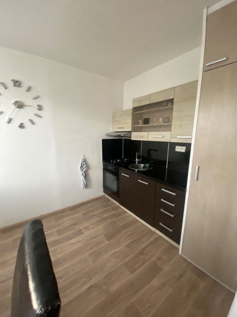 Pronájem bytu 1+1 37 m², Sládkovičova, Praha, Praha Pronájem bytu 1+1 37 m², Sládkovičova, Praha, Praha