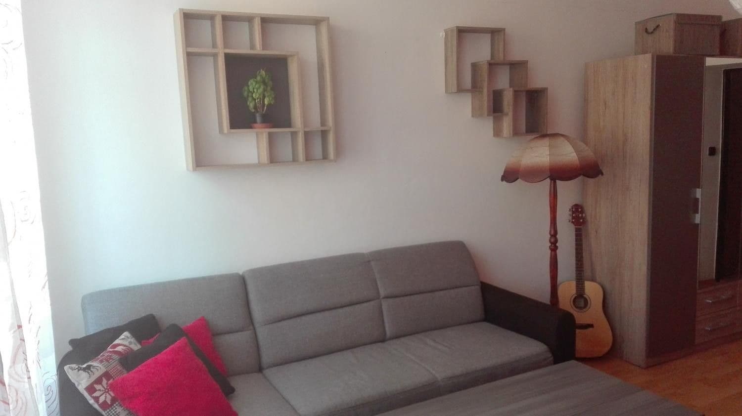 Pronájem bytu 1+1 37 m², Tomkova, Olomouc, Olomoucký kraj Pronájem bytu 1+1 37 m², Tomkova, Olomouc, Olomoucký kraj