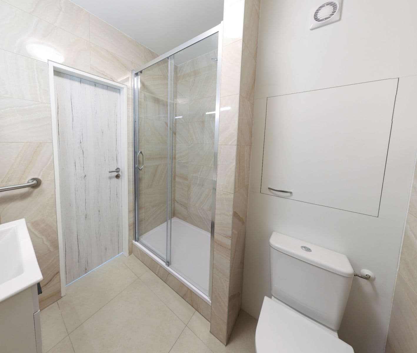 Pronájem bytu 1+1 38 m², Evžena Rošického, Ostrava, Moravskoslezský kraj Pronájem bytu 1+1 38 m², Evžena Rošického, Ostrava, Moravskoslezský kraj