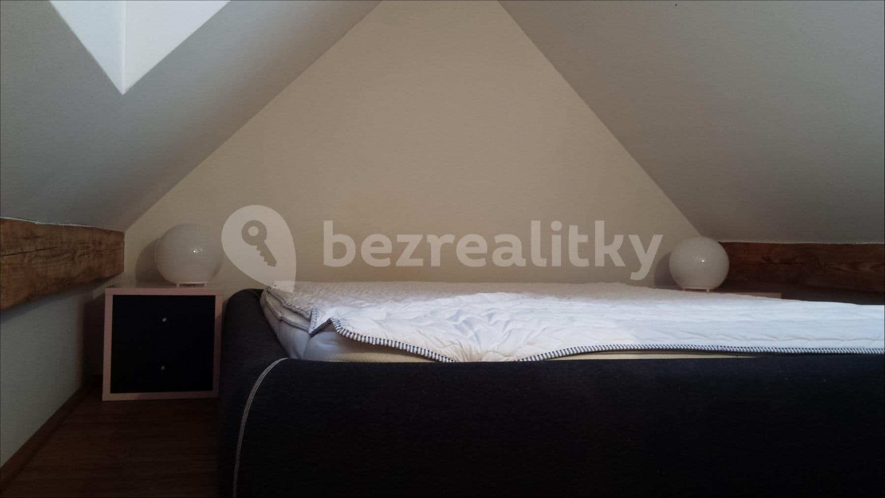 Pronájem bytu 2+kk 70 m², Na Vršku, Praha, Praha Pronájem bytu 2+kk 70 m², Na Vršku, Praha, Praha