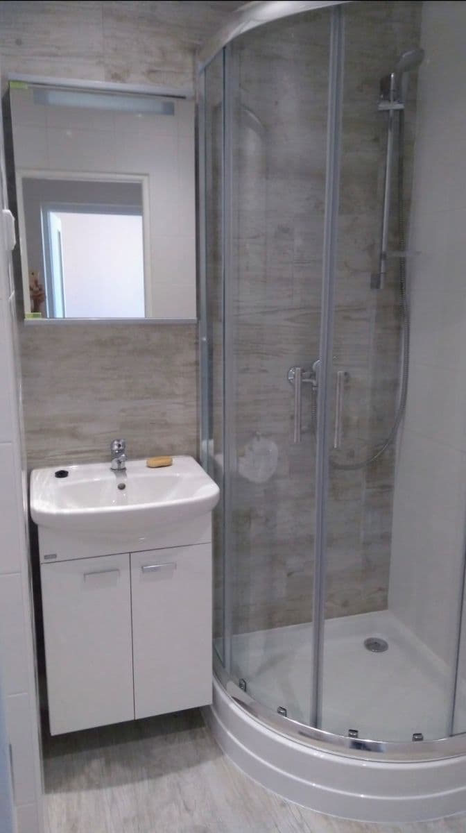 Pronájem bytu 2+kk 43 m², Jabloňová, Praha, Praha Pronájem bytu 2+kk 43 m², Jabloňová, Praha, Praha