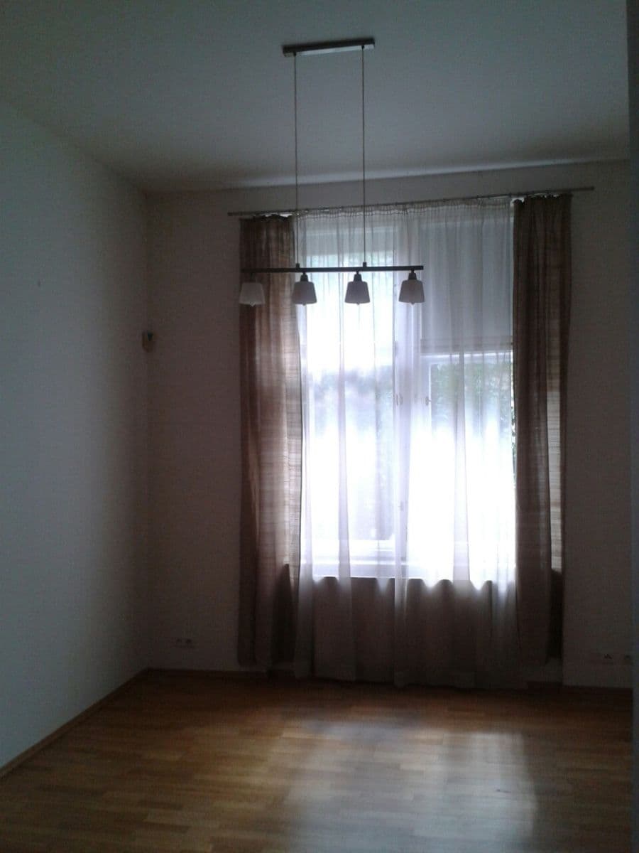 Pronájem bytu 2+kk 60 m², Jana Masaryka, Praha, Praha Pronájem bytu 2+kk 60 m², Jana Masaryka, Praha, Praha