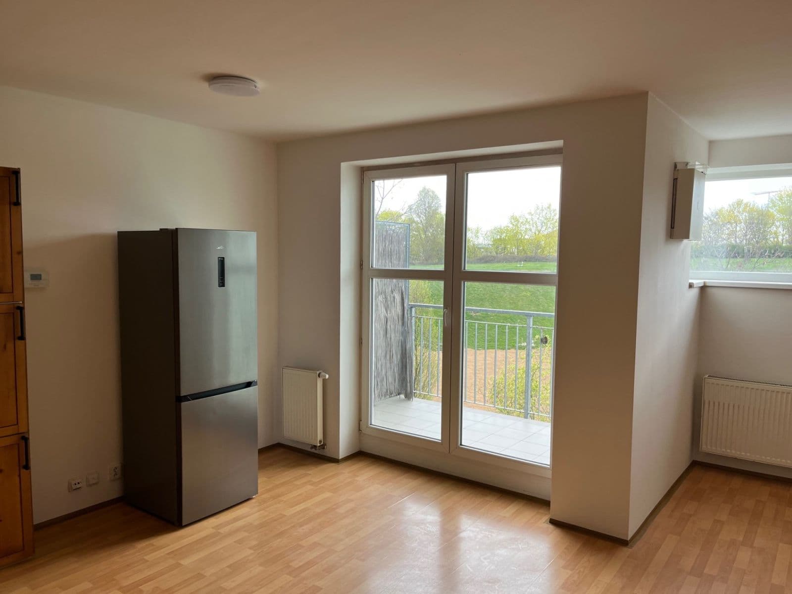 Pronájem bytu 3+kk 67 m², Komenského, Horoměřice, Středočeský kraj Pronájem bytu 3+kk 67 m², Komenského, Horoměřice, Středočeský kraj