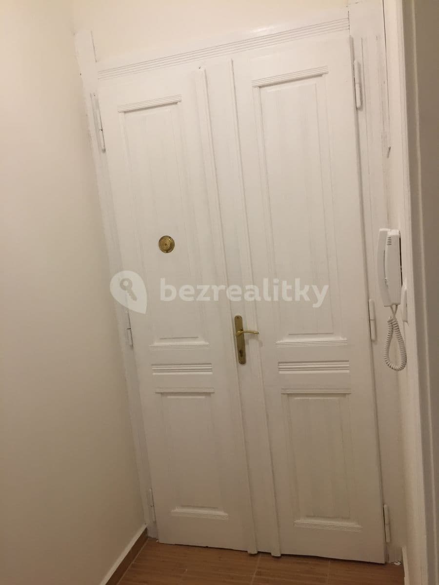 Pronájem bytu 2+kk 50 m², Ostrovského, Praha, Praha Pronájem bytu 2+kk 50 m², Ostrovského, Praha, Praha