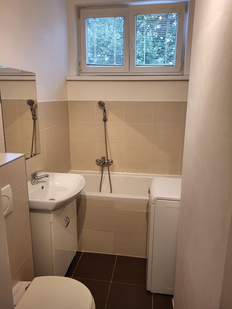 Pronájem bytu 1+kk 30 m², Baarova, Praha, Praha Pronájem bytu 1+kk 30 m², Baarova, Praha, Praha