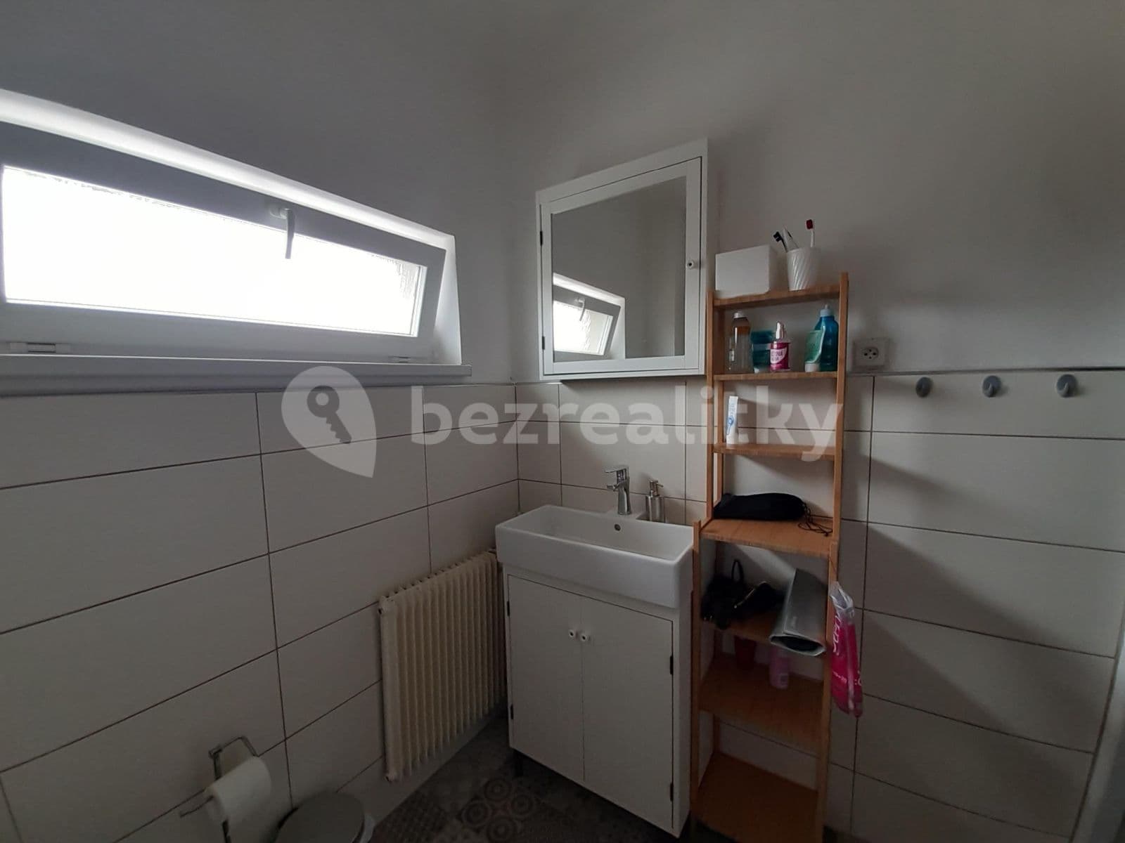 Pronájem domu 20 m², pozemek 50 m², Petrklíčová, Praha, Praha Pronájem domu 20 m², pozemek 50 m², Petrklíčová, Praha, Praha