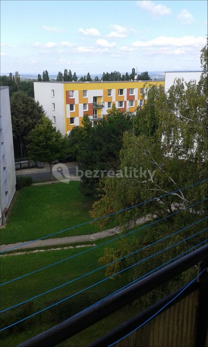 Pronájem bytu 1+1 35 m², Husovo náměstí, Nové Město nad Metují, Královéhradecký kraj Pronájem bytu 1+1 35 m², Husovo náměstí, Nové Město nad Metují, Královéhradecký kraj