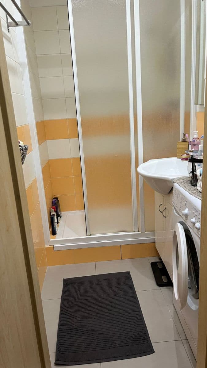 Pronájem bytu 2+kk 45 m², Hrubého, Praha, Praha Pronájem bytu 2+kk 45 m², Hrubého, Praha, Praha