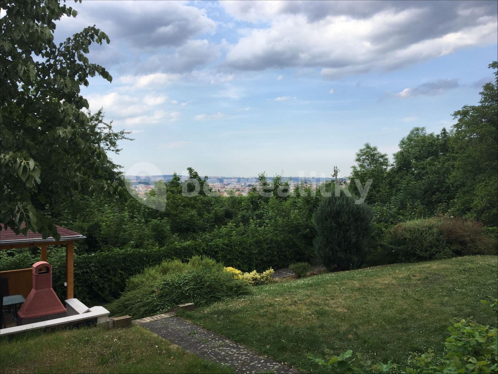 Pronájem bytu 1+kk 40 m², Nad Santoškou, Praha, Praha Pronájem bytu 1+kk 40 m², Nad Santoškou, Praha, Praha