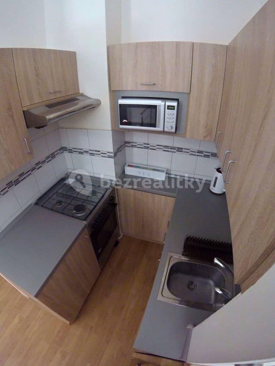 Pronájem bytu 1+kk 40 m², Nad Santoškou, Praha, Praha Pronájem bytu 1+kk 40 m², Nad Santoškou, Praha, Praha