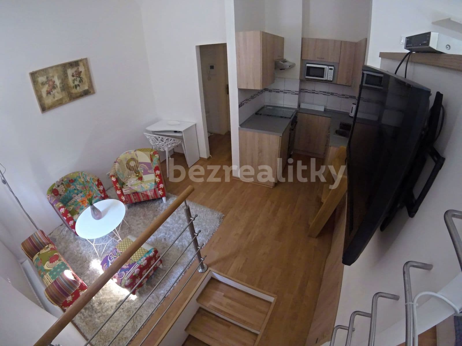 Pronájem bytu 1+kk 40 m², Nad Santoškou, Praha, Praha Pronájem bytu 1+kk 40 m², Nad Santoškou, Praha, Praha