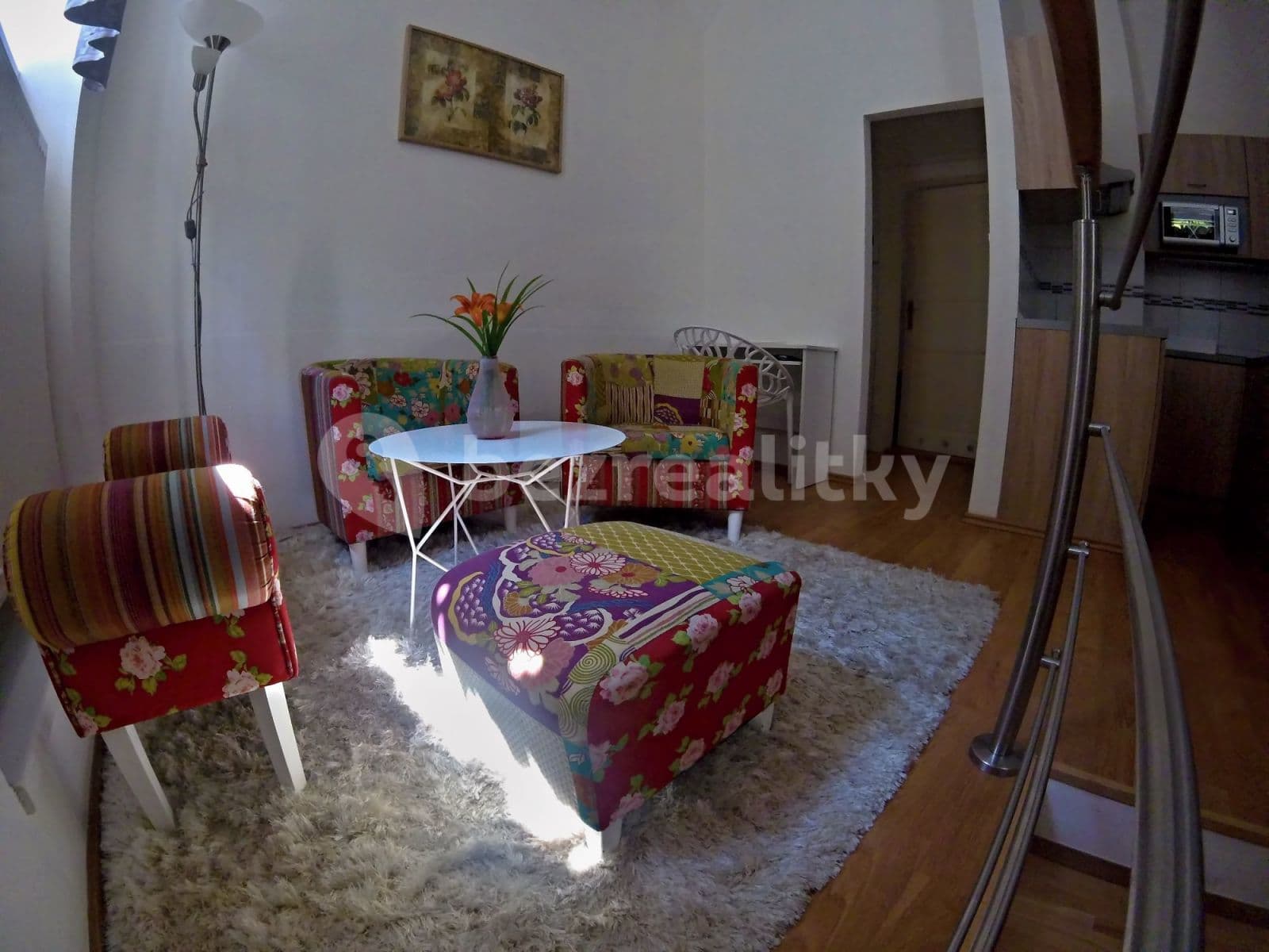 Pronájem bytu 1+kk 40 m², Nad Santoškou, Praha, Praha Pronájem bytu 1+kk 40 m², Nad Santoškou, Praha, Praha