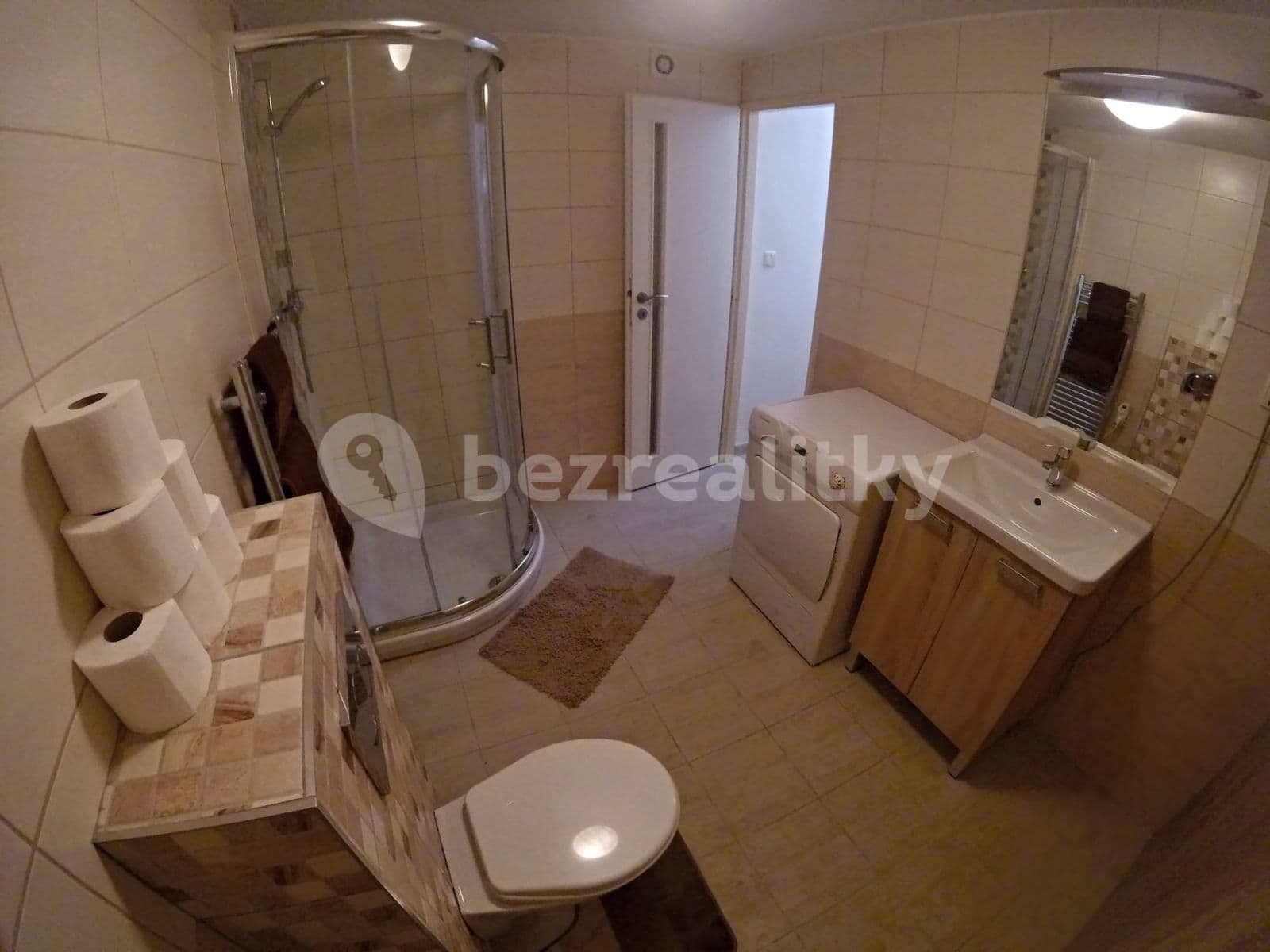 Pronájem bytu 1+kk 40 m², Nad Santoškou, Praha, Praha Pronájem bytu 1+kk 40 m², Nad Santoškou, Praha, Praha