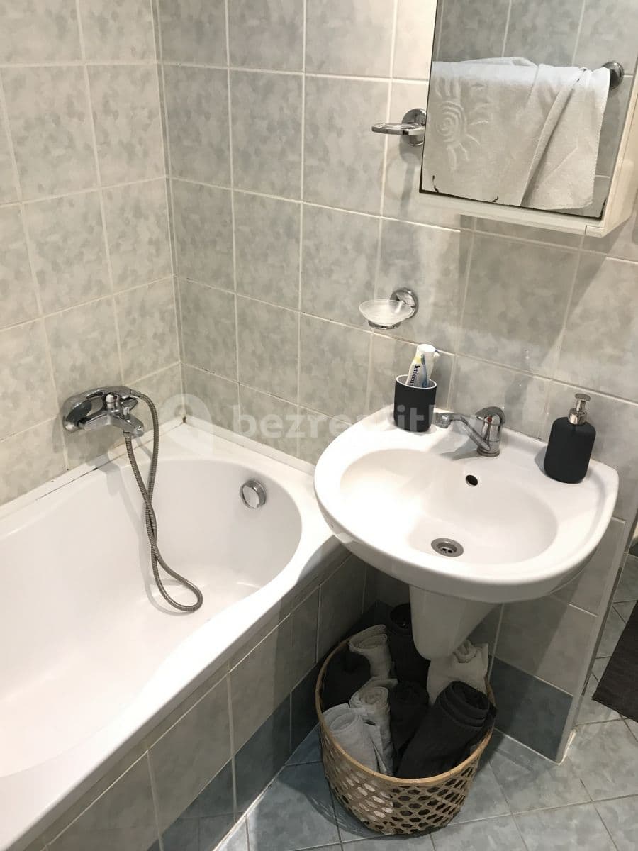 Pronájem bytu 2+kk 38 m², Heyrovského, Plzeň, Plzeňský kraj Pronájem bytu 2+kk 38 m², Heyrovského, Plzeň, Plzeňský kraj