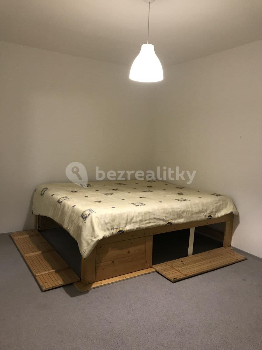 Pronájem bytu 2+kk 38 m², Heyrovského, Plzeň, Plzeňský kraj Pronájem bytu 2+kk 38 m², Heyrovského, Plzeň, Plzeňský kraj