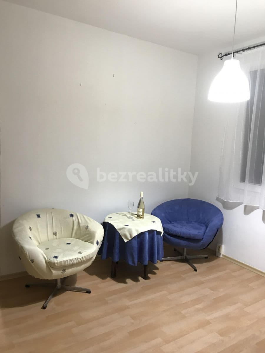 Pronájem bytu 2+kk 38 m², Heyrovského, Plzeň, Plzeňský kraj Pronájem bytu 2+kk 38 m², Heyrovského, Plzeň, Plzeňský kraj
