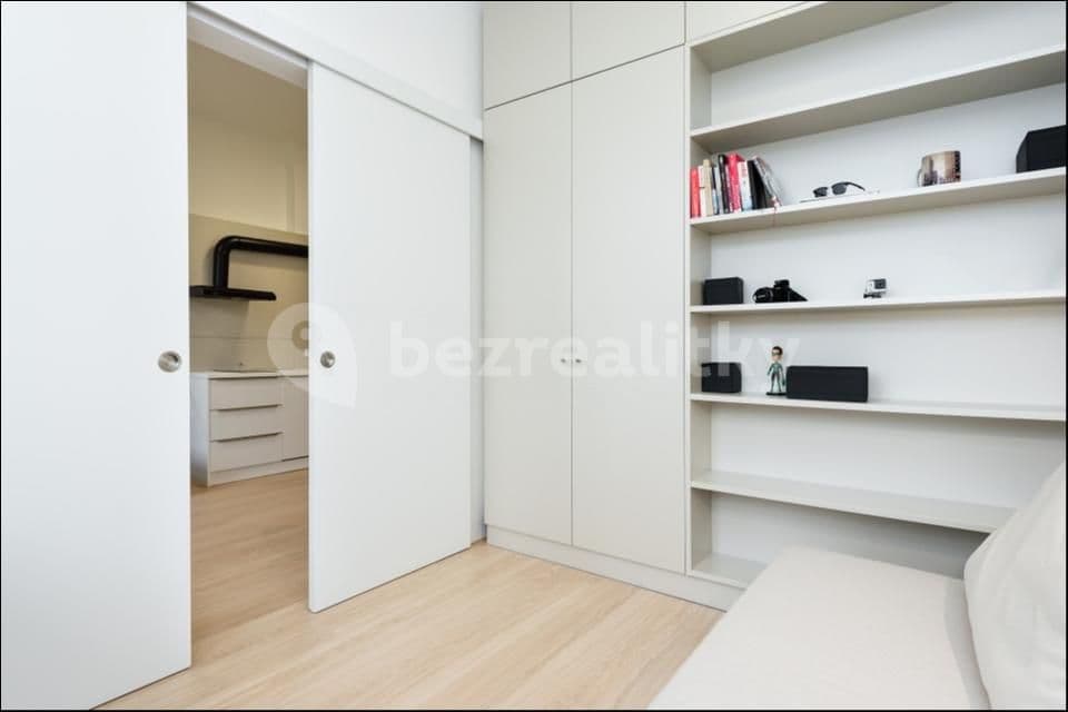 Pronájem bytu 2+kk 35 m², Ortenovo náměstí, Praha, Praha Pronájem bytu 2+kk 35 m², Ortenovo náměstí, Praha, Praha