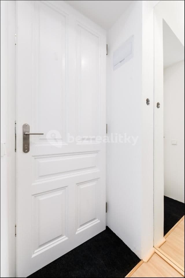 Pronájem bytu 2+kk 35 m², Ortenovo náměstí, Praha, Praha Pronájem bytu 2+kk 35 m², Ortenovo náměstí, Praha, Praha