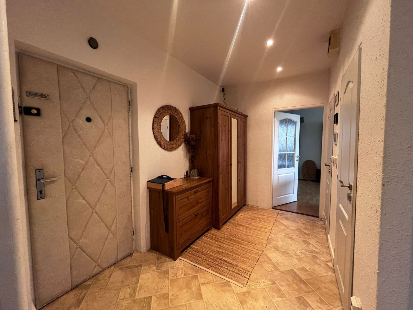 Pronájem bytu 2+1 54 m², U Lesa, Ostrava, Moravskoslezský kraj Pronájem bytu 2+1 54 m², U Lesa, Ostrava, Moravskoslezský kraj