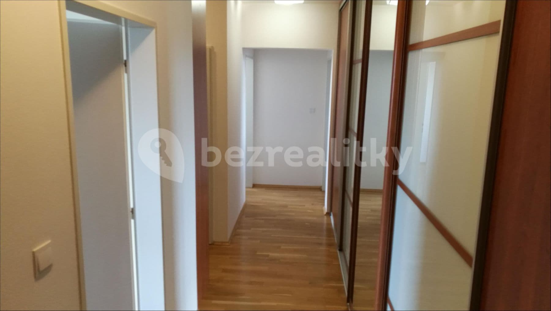 Pronájem bytu 3+kk 72 m², Hnězdenská, Praha, Praha Pronájem bytu 3+kk 72 m², Hnězdenská, Praha, Praha