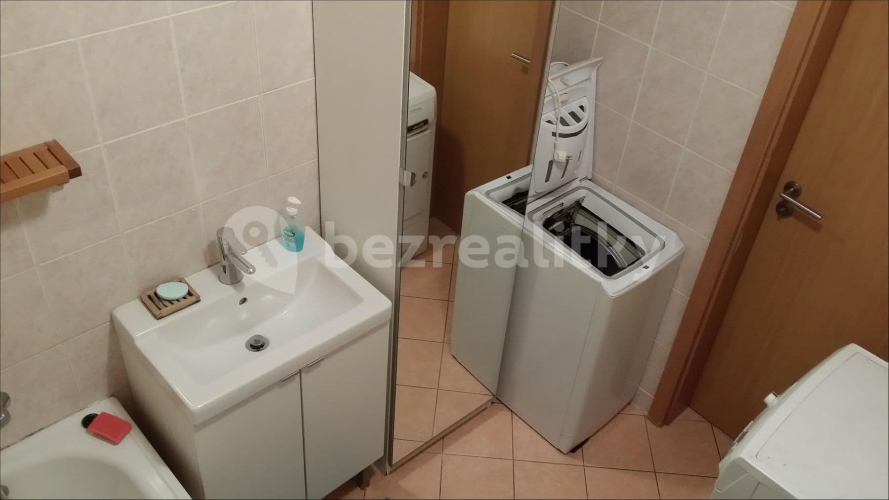 Pronájem bytu 2+kk 60 m², Boloňská, Praha, Praha Pronájem bytu 2+kk 60 m², Boloňská, Praha, Praha