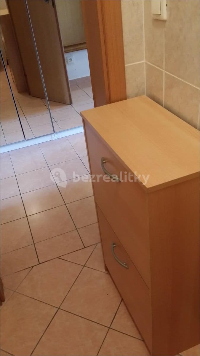 Pronájem bytu 2+kk 60 m², Boloňská, Praha, Praha Pronájem bytu 2+kk 60 m², Boloňská, Praha, Praha